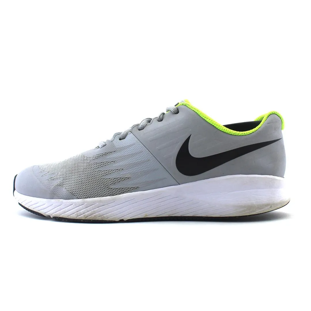 NIKE GRADE SCHOOL STAR RUNNER