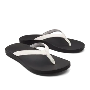 OLUKAI PUAWE WOMENS SANDAL - WHITE/BLACK