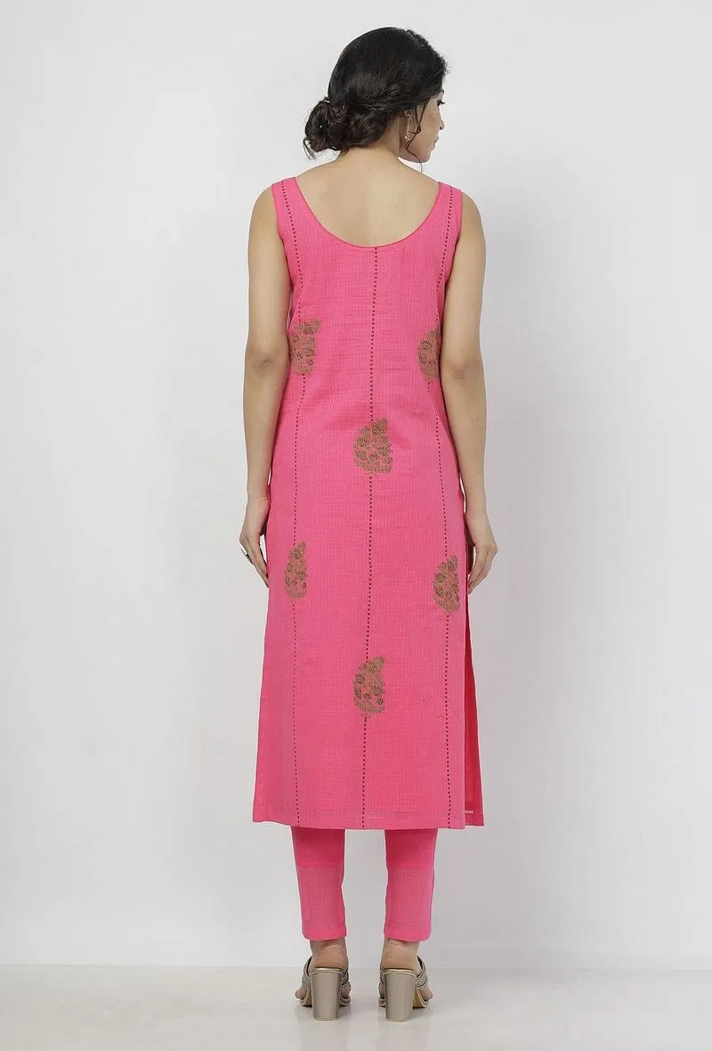 Set of 2: Raisa Pink Floral Hand-Block Printed Kota Straight Fit Sleeveless Kurta and Plain Cotton Pants with kota border